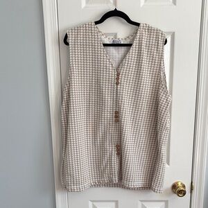 Vintage Plus Size Tan White Classic Houndstooth Button-Front Vest V Neck Size 1X